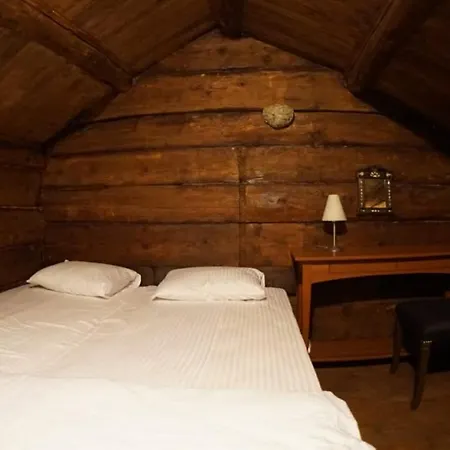 Homestay Cavdarhisar House Kutahya